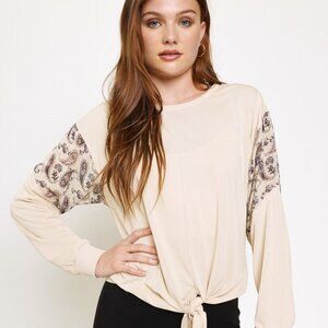 MYSTREE TIE FRONT PAISLEY CONTRAST MODAL TOP